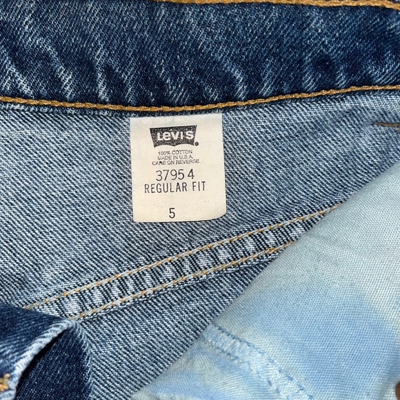 Levi’s Vintage High Waisted Shorts - Picture 5 of 6